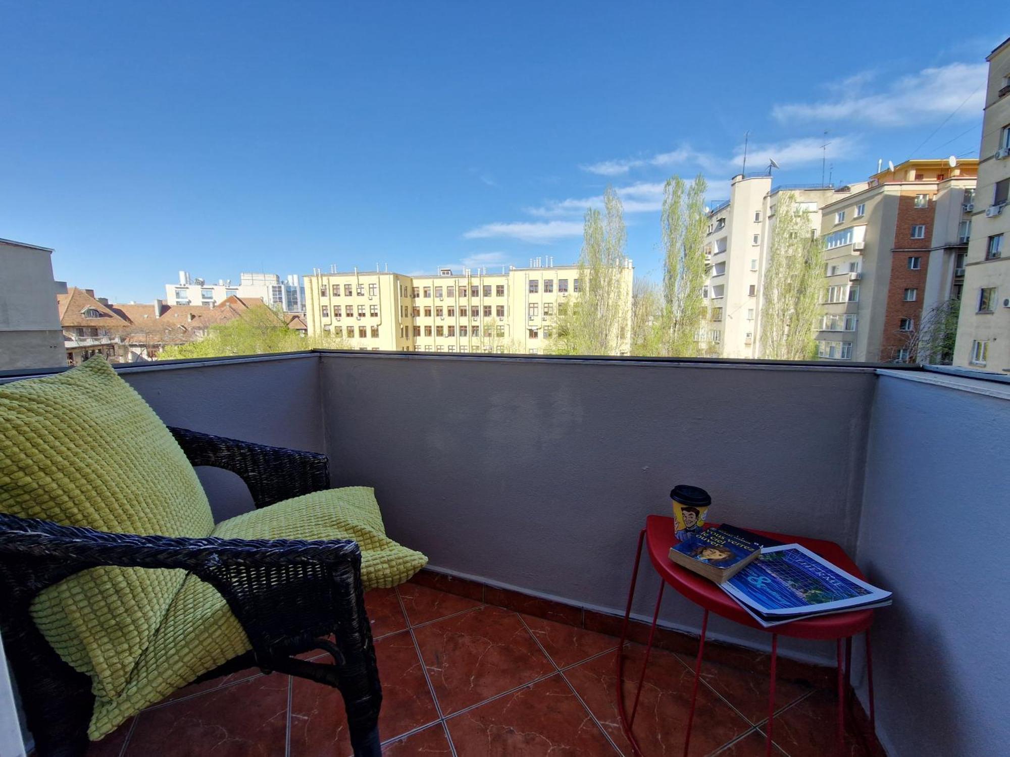 Global Downtown Apartments - Universitate - Balcescu Bukarest Eksteriør billede